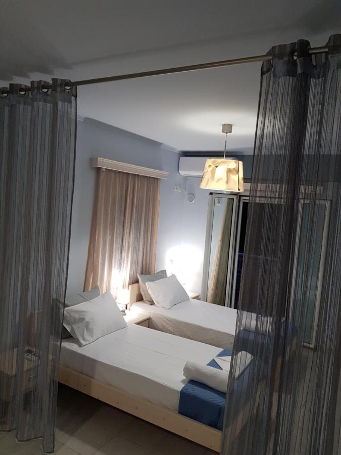 Mulberry House Hotel Elafonissos Buitenkant foto