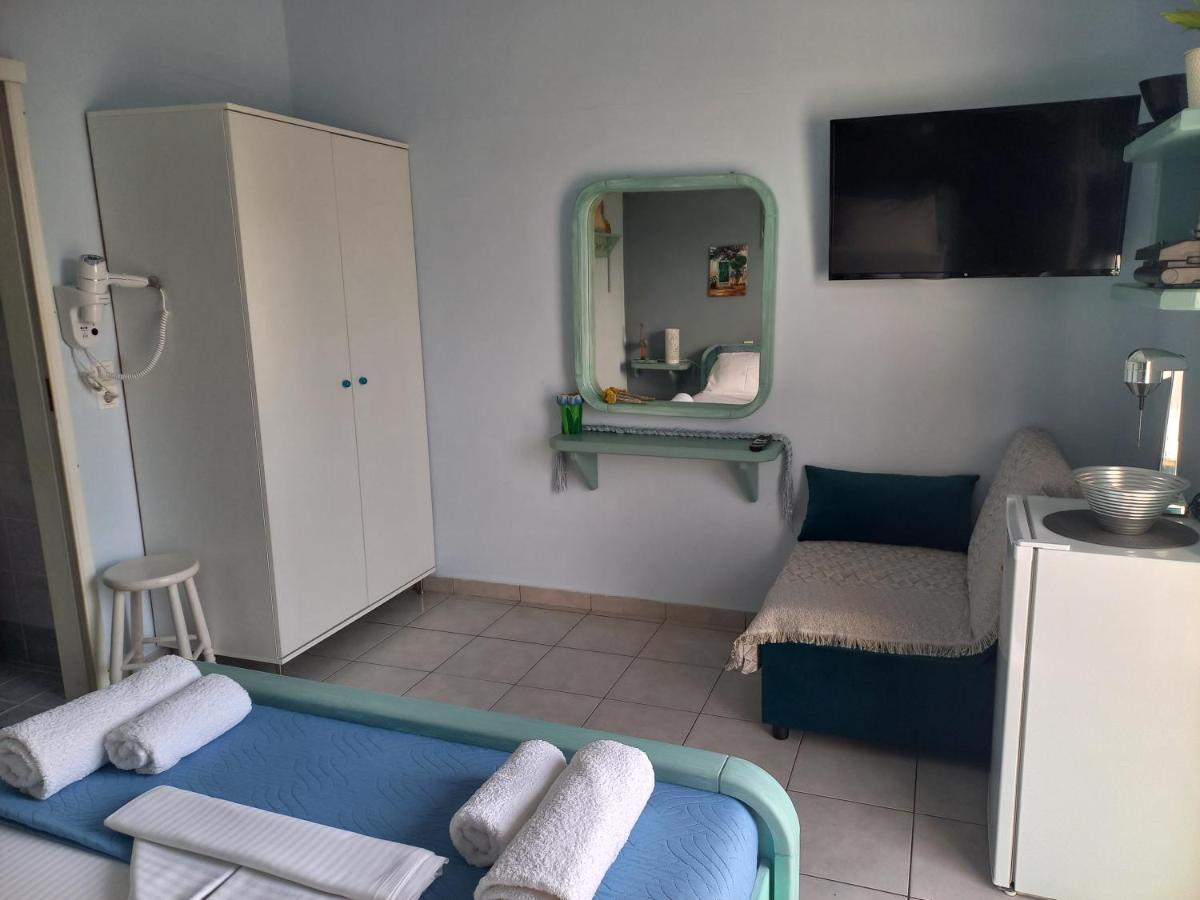 Mulberry House Hotel Elafonissos Buitenkant foto